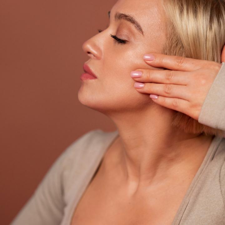 Face & Neck - EMS Facial Sculpting
